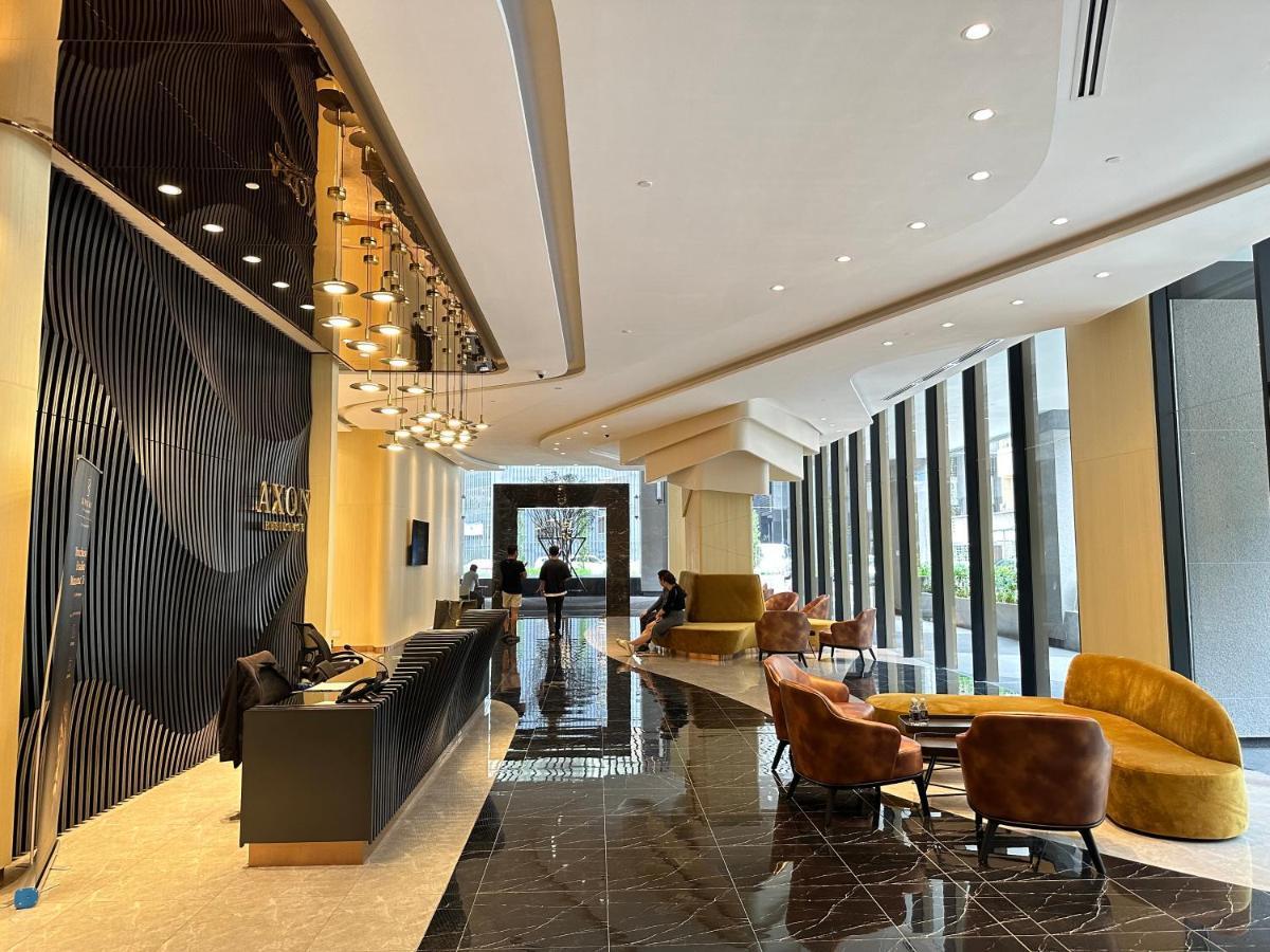 Crystal At Axon Near Pavilion Kuala Lumpur